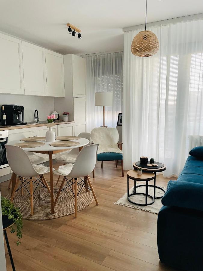 Comodo Apartman Vinkovci Eksteriør bilde